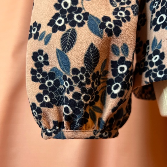 J. Crew Pink Blue Floral Faux Wrap Peplum Long Sleeve Blouse Top Size Small - Picture 4 of 11